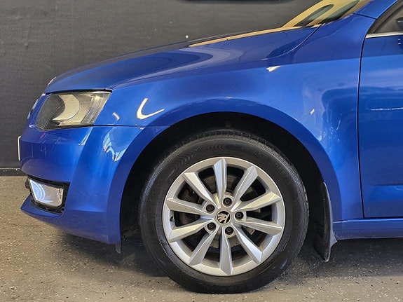 Skoda Octavia 7 of 16