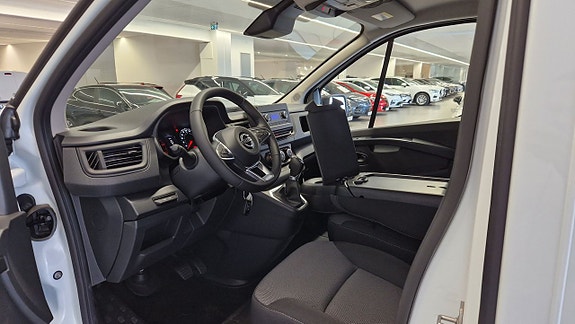 Nissan Primastar 14 of 14