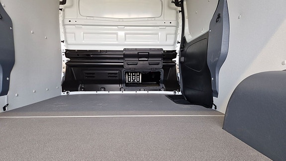 Nissan Primastar 11 of 14