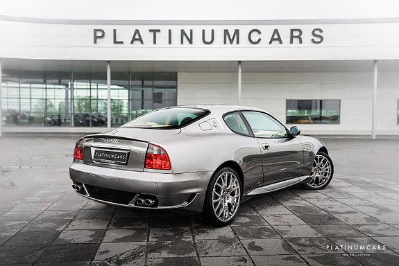 Maserati Coupe 2 of 23
