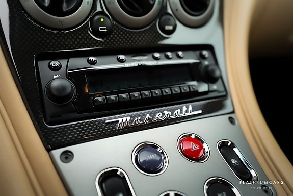 Maserati Coupe 11 of 23