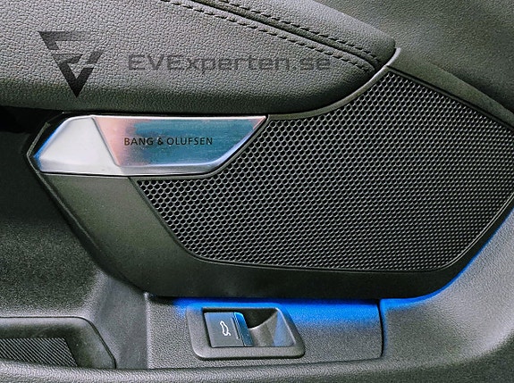 Audi e-tron 20 of 23
