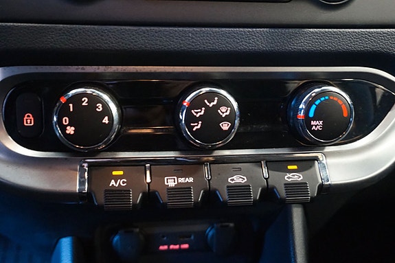 Kia Rio 17 of 23