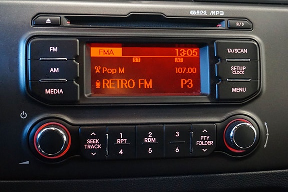 Kia Rio 16 of 23