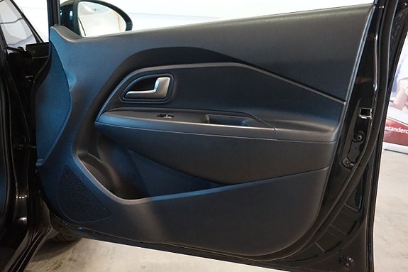 Kia Rio 10 of 23