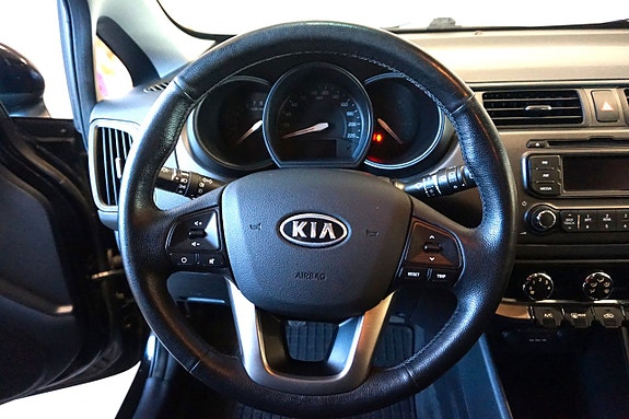 Kia Rio 18 of 23