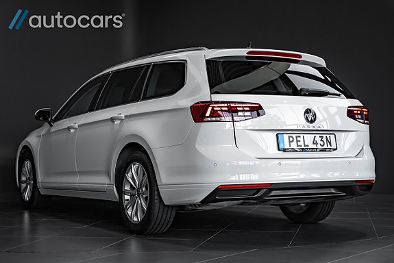 Volkswagen Passat 4 of 5