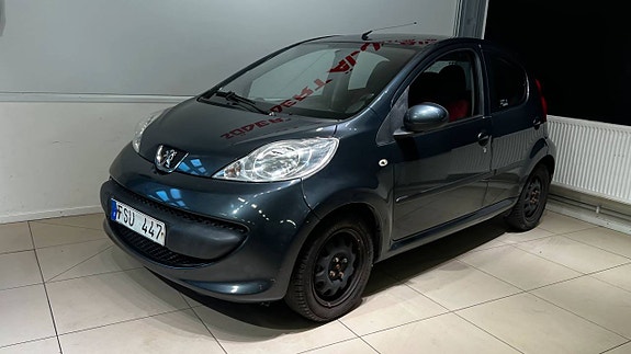 Peugeot 107 3 of 5