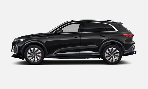 Audi Q5 2 of 5