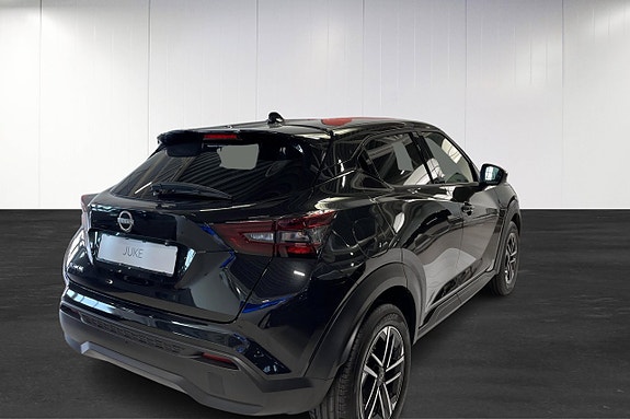 Nissan Juke 4 of 5