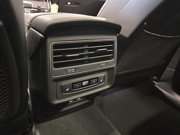 Audi Q7 19 of 19