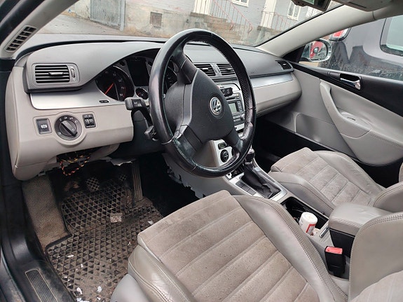 Volkswagen Passat 4 of 5