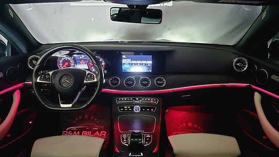 Mercedes-Benz E220 11 of 27