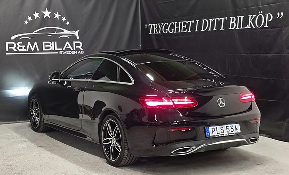 Mercedes-Benz E220 5 of 5