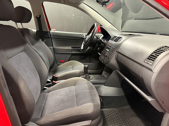 Volkswagen Polo 8 of 10