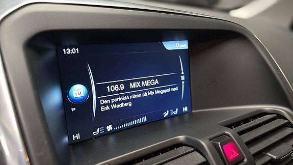 Volvo XC60 15 of 25