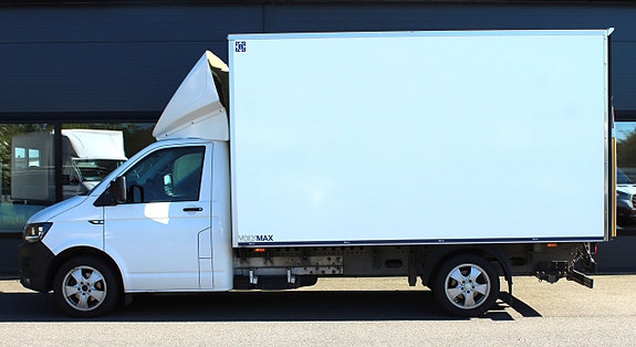 Volkswagen Transporter 3 of 5