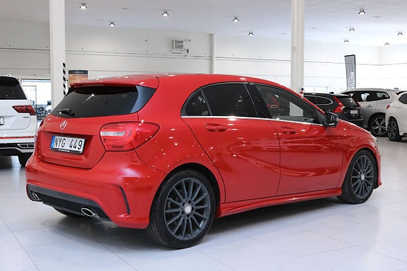 Mercedes-Benz A220 3 of 5