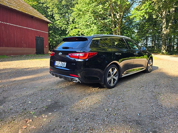 Kia Optima 9 of 20