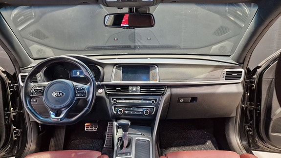 Kia Optima 12 of 20