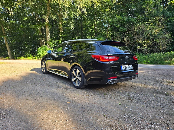 Kia Optima 8 of 20