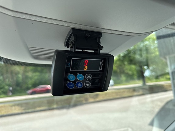Volkswagen Crafter 15 of 16