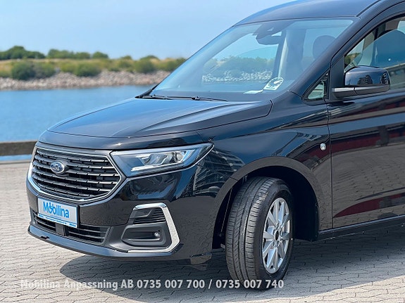 Ford Connect Tourneo 18 of 25