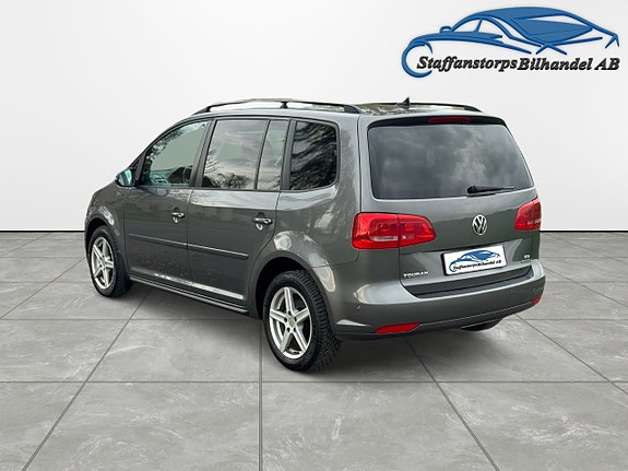 Volkswagen Touran 8 of 10