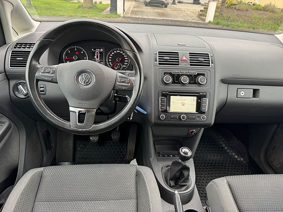 Volkswagen Touran 9 of 10