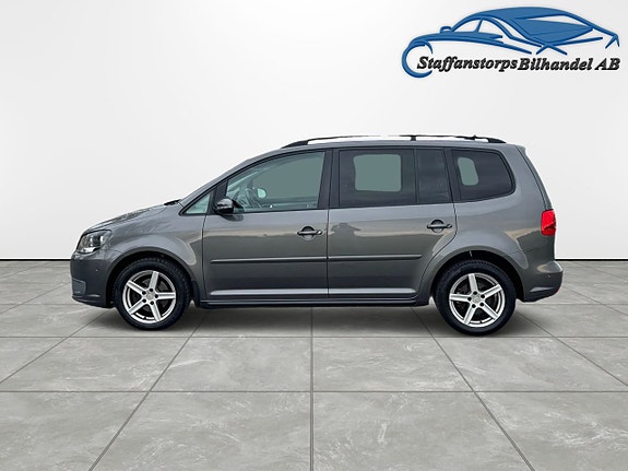 Volkswagen Touran 7 of 10