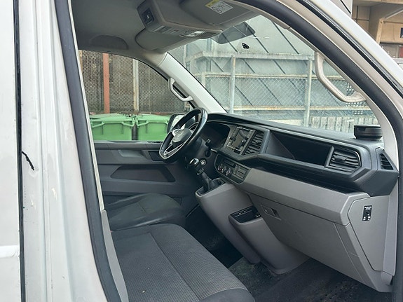 Volkswagen Transporter 6 of 7
