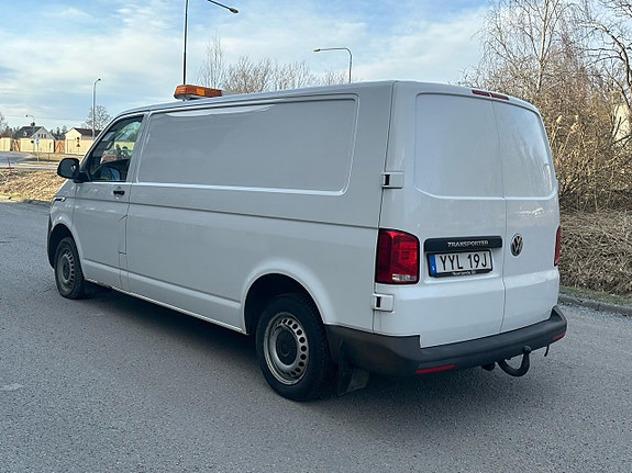 Volkswagen Transporter 4 of 5