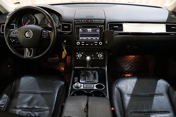 Volkswagen Touareg 18 of 26