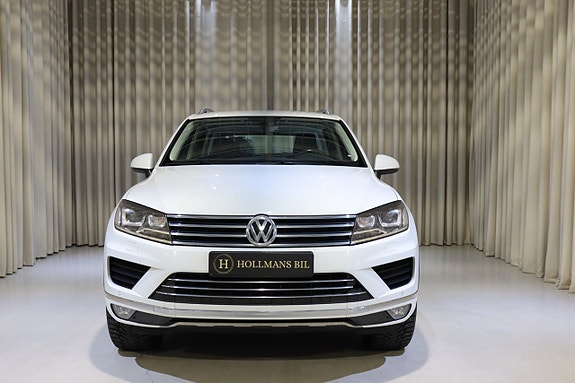 Volkswagen Touareg 4 of 26