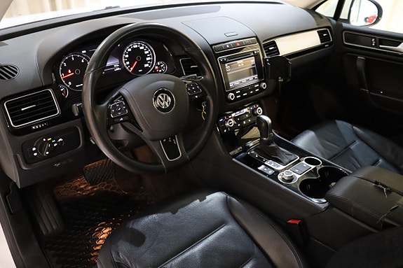 Volkswagen Touareg 15 of 26