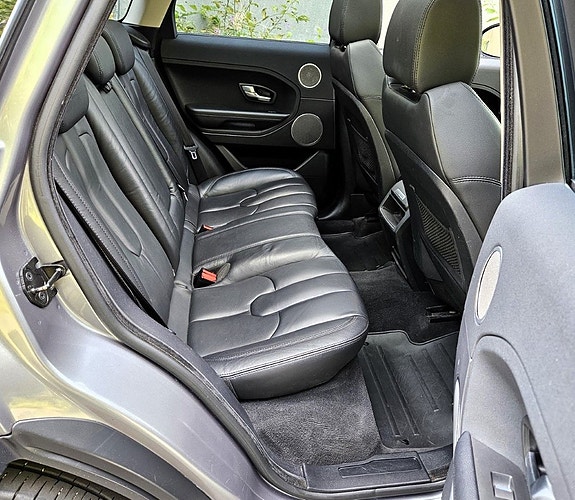 Land Rover Range Rover Evoque 13 of 23