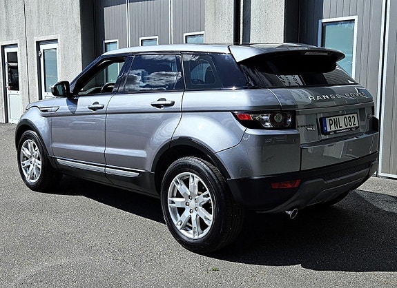 Land Rover Range Rover Evoque 5 of 5