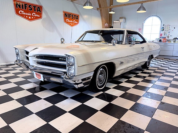 Pontiac Catalina 2 of 30