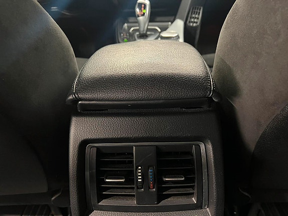 BMW 320 19 of 27
