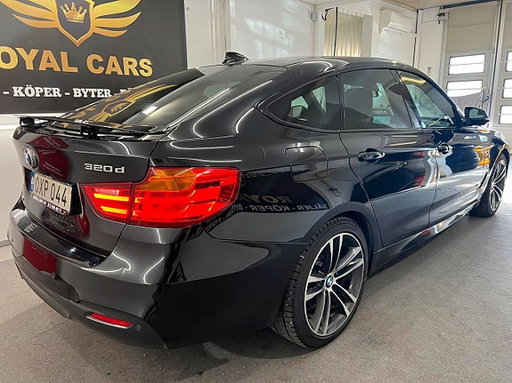 BMW 320 3 of 27