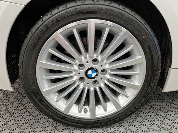 BMW 440i 13 of 13
