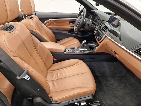 BMW 440i 6 of 13