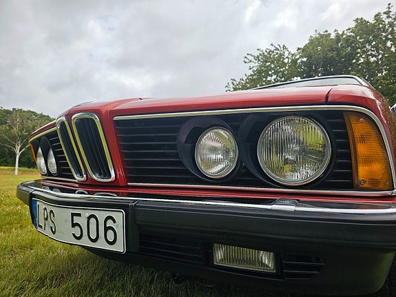 BMW 735i 22 of 30