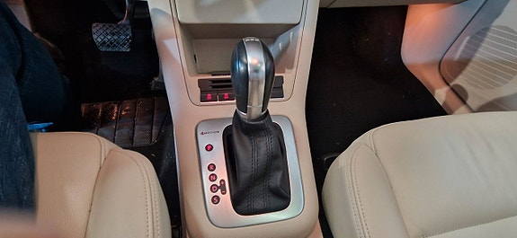 Volkswagen Tiguan 10 of 18