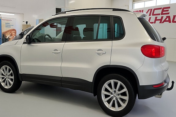 Volkswagen Tiguan 3 of 18