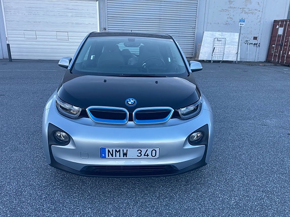 BMW i3 2 of 10