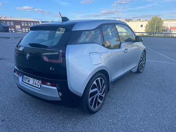 BMW i3 4 of 10