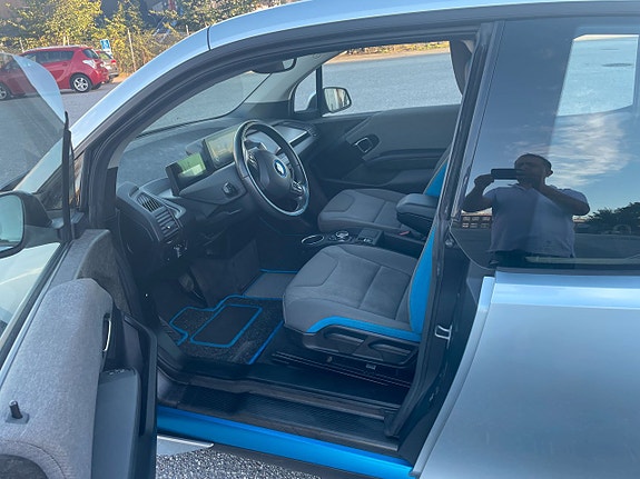 BMW i3 8 of 10