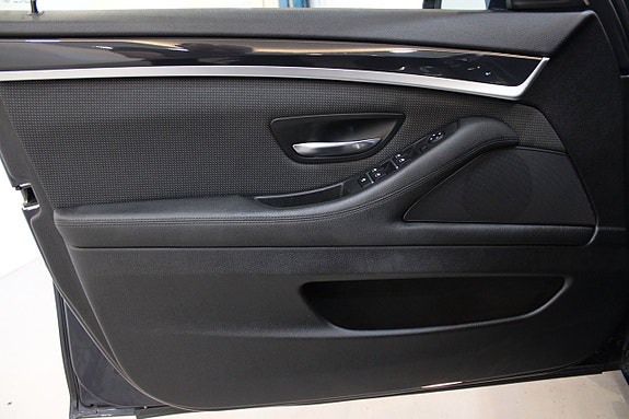BMW 520 7 of 10