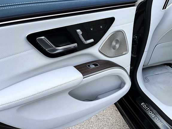 Mercedes-Benz EQS580 9 of 9